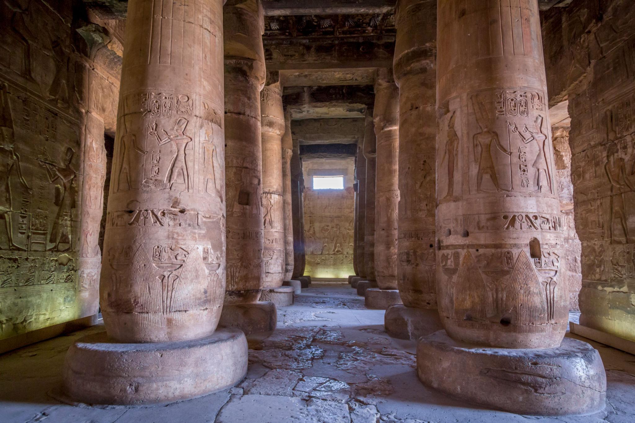 Passage of relief-covered columns leading into a sanctuary chapel at Abydos.