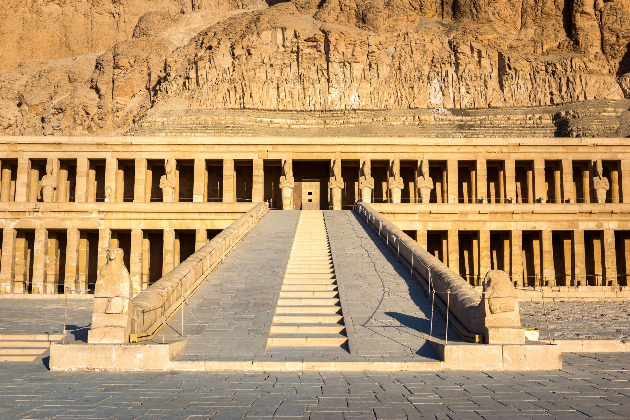 Central ramp leading to upper terrace and colonnade of Hatshepsut Temple