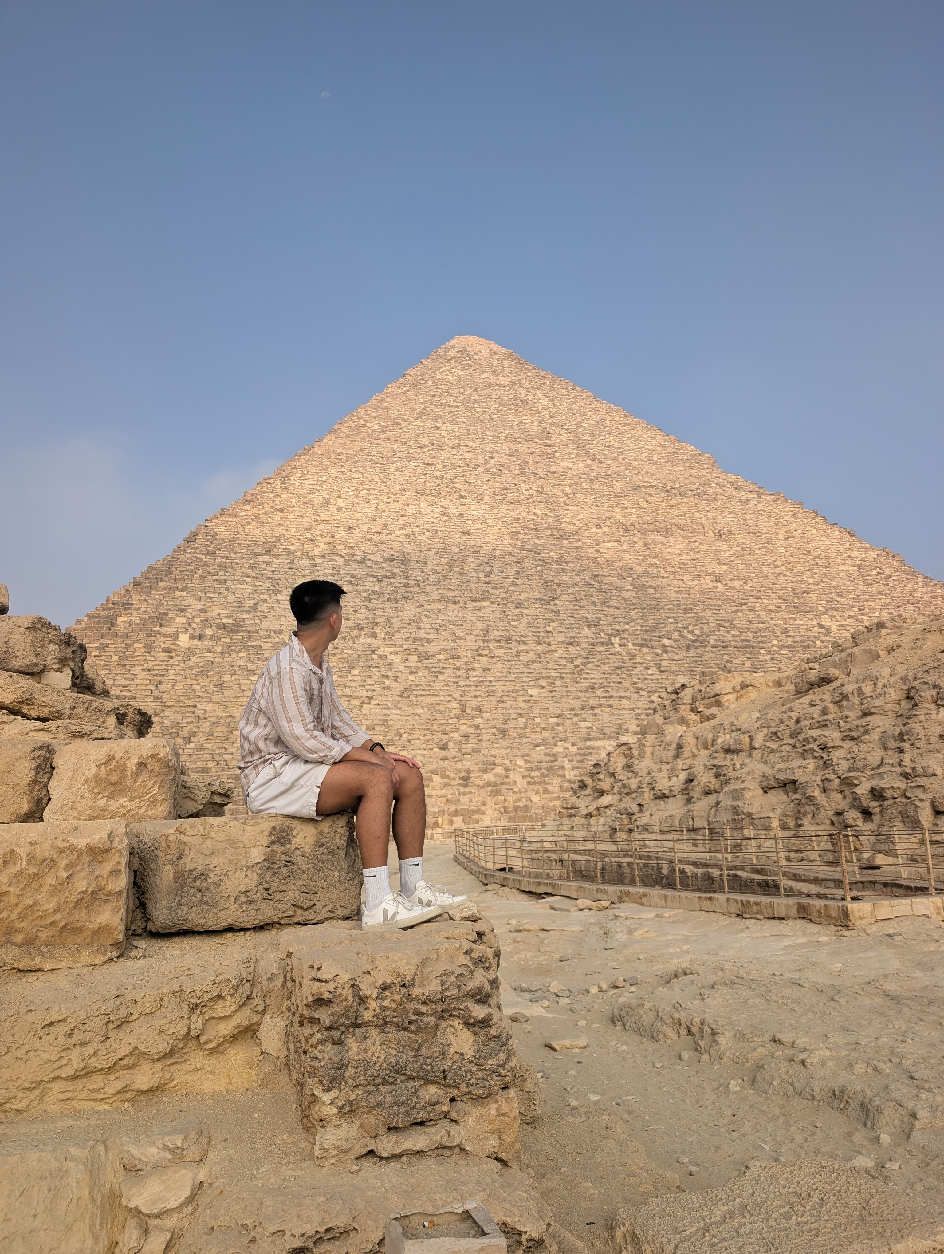 Etichetta nei Templi: Come Visitare i Siti Antichi dell'Egitto con Rispetto